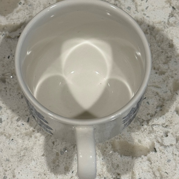 VINTAGE 1900’s~BLUE WILLOW~CHINOISERIE~3 CUPS & 4 SAUCERS~CHURCHILL ENGLAND~G23 - Picture 11 of 13